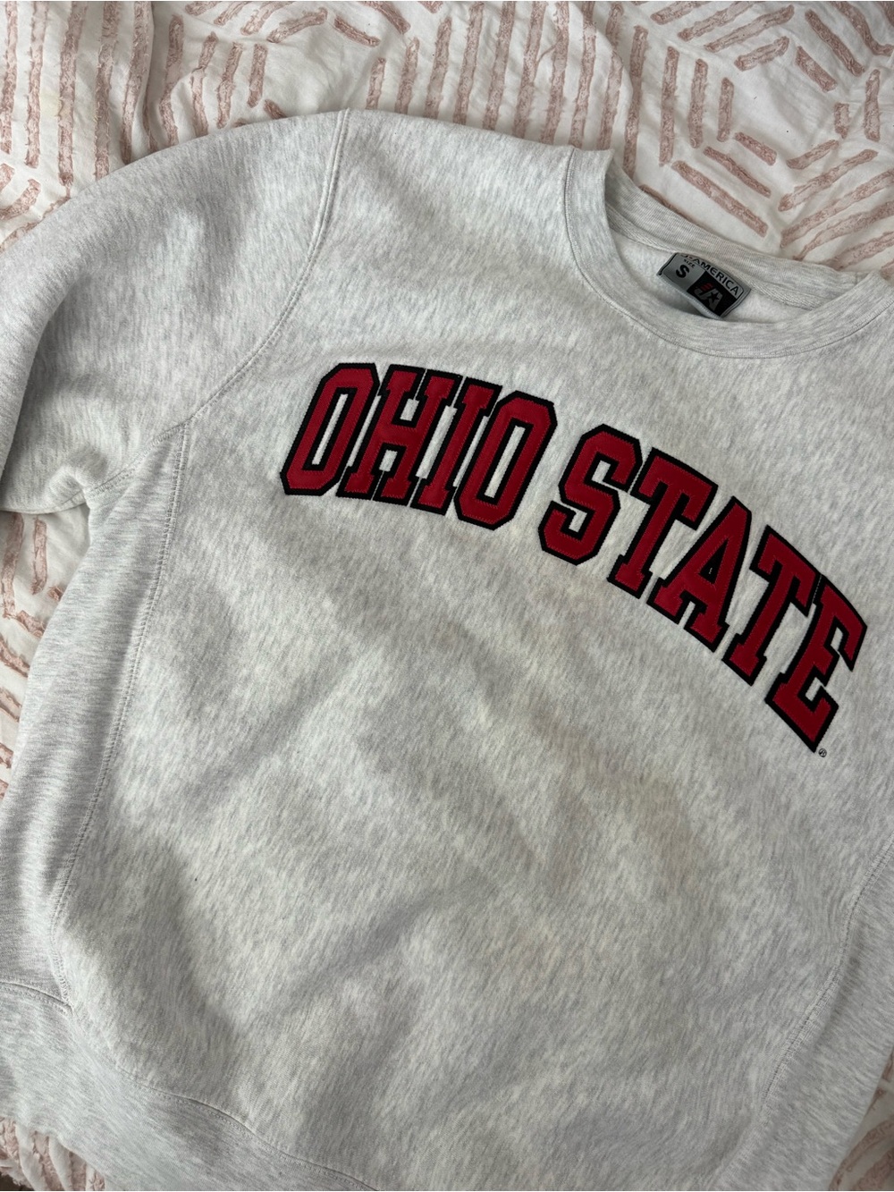 Ohio State Crewneck Sweatshirt - Light Gray with Red Logo